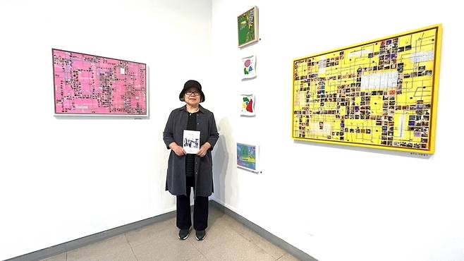 '뽀뽀정'이라는 별명으로 불리는 정명희 작가.