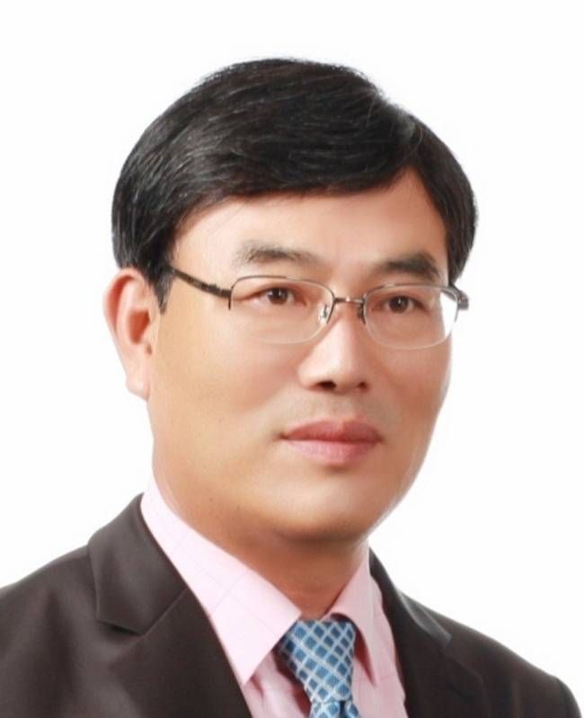 ▲ 이기만 민주당 군위군수 후보.