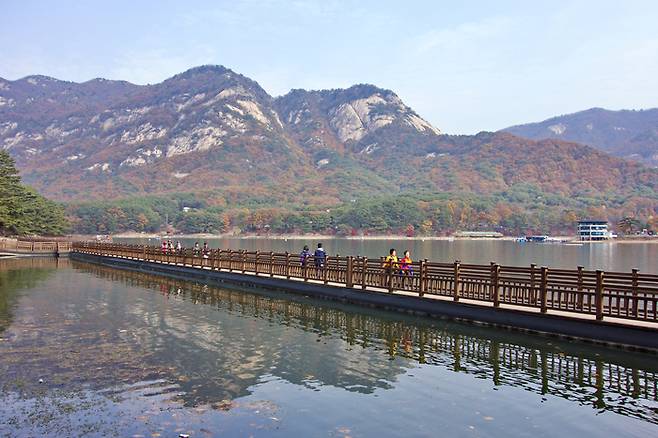 산정호수