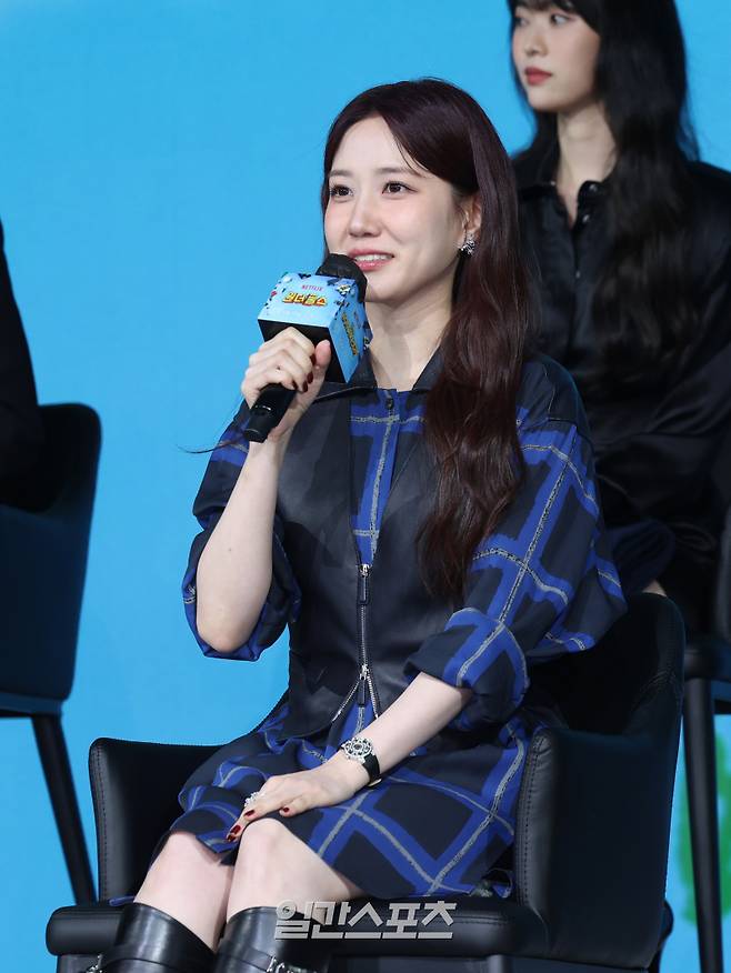 [포토] 인사말 하는 박은빈