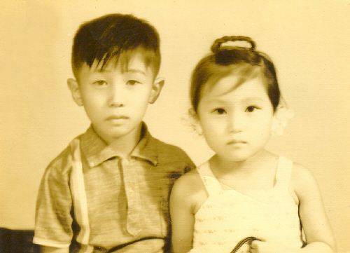 오세훈 국민의힘 서울시장 후보(왼쪽)와 동생 세현씨. 중앙포토