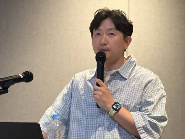 오두용 리더가 카카오모빌리티 시스템이 로봇 플랫폼에서 맡은 역할에 대해 설명하고 있다 (사진=지디넷코리아)