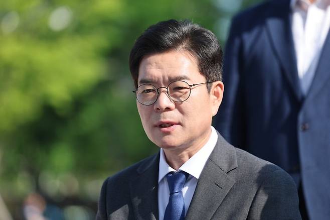 정원오 후보, 시청 앞 서울-충북 상생 협약식 정원오 후보, 시청 앞 서울-충북 상생 협약식     (서울=연합뉴스) 서대연 기자 = 더불어민주당 정원오 서울시장 후보가 13일 서울 중구 서울특별시청 앞에서 열린 서울-충북 상생 협약식 "대한민국의 미래를 함께 열겠습니다"에서 발언하고 있다. 2026.5.13     dwise@yna.co.kr (끝)   <저작권자(c) 연합뉴스, 무단 전재-재배포, AI 학습 및 활용 금지>