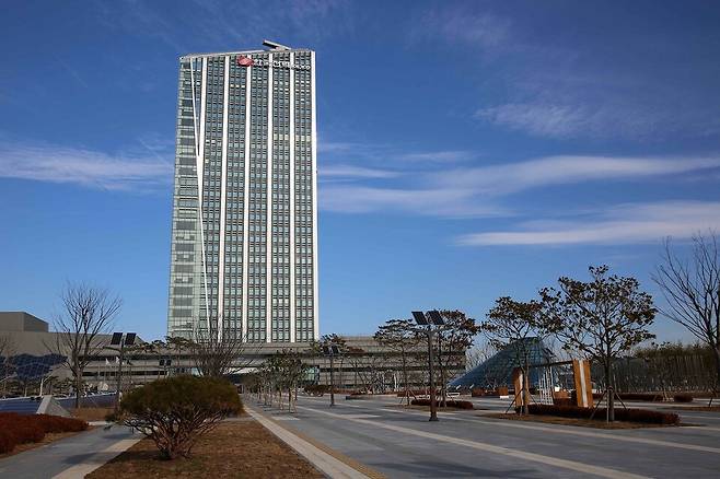한전 본사 전경./ 한국전력