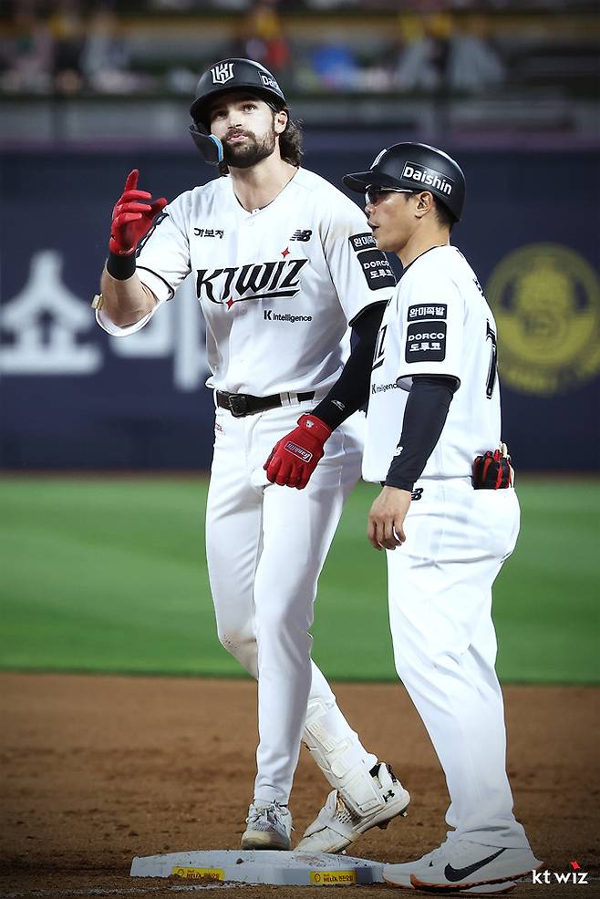 KT 위즈 샘 힐리어드