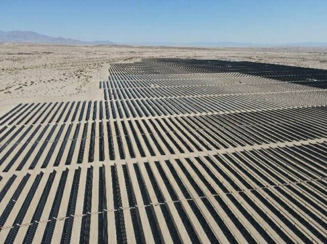 한화큐셀이 지난 5월 완공한 미국 캘리포니아 주 50MW 규모 태양광 발전소  (사진=한화솔루션)