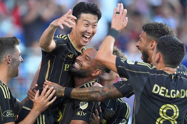 메시에 이어 MLS 연봉 2위를 차지한 LA FC 손흥민 선수 /AP 연합뉴스
