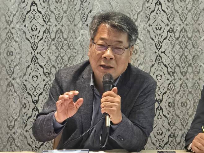 13일 서울 종로구 모처에서 열린 기자 간담회에서 김태헌 신임 출협 회장이 취임 일성을 전하고 있다. 뉴스1