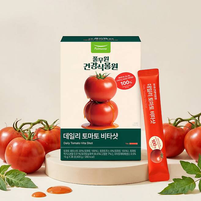 [서울=뉴시스] 유기농 로마(Roma) 품종 토마토 착즙액을 함유한 건강식품 '풀무원건강식물원 데일리 토마토 비타샷'(사진=풀무원건강생활 제공) *재판매 및 DB 금지
