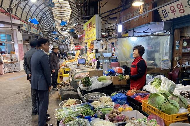 밀양 아리랑시장 모습. 사진 제공=밀양시