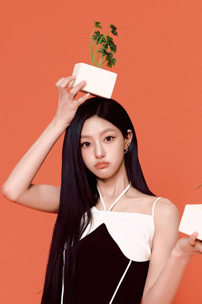 걸그룹 키스오브라이프의 멤버 하늘. 사진 S2엔터테인먼트