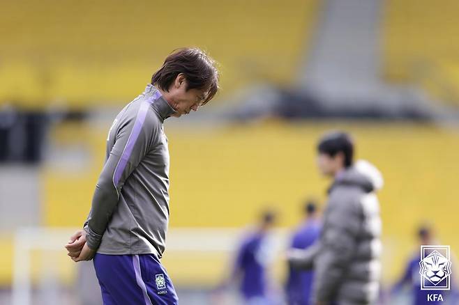 약 2년 동안 선수들을 점검했던 홍명보 감독이 이제 최종 명단을 발표한다. (대한축구협회 제공)