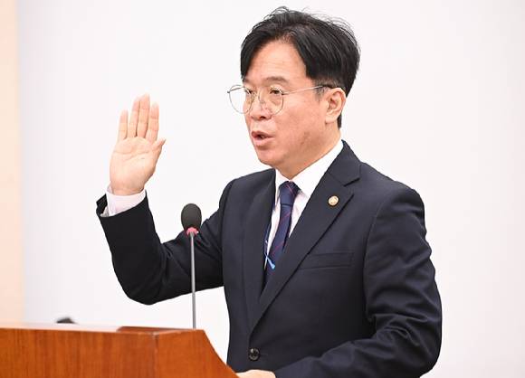 김영훈 고용노동부 장관[사진=곽영래 기자]