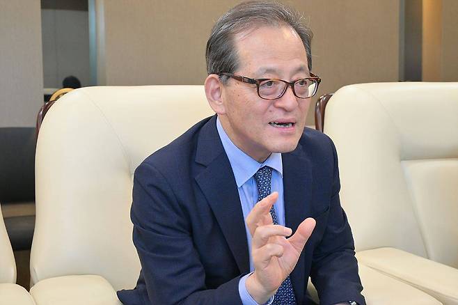 운영 계획을 설명하는 허희영 한국항공대학교 총장 / 출처=IT동아
