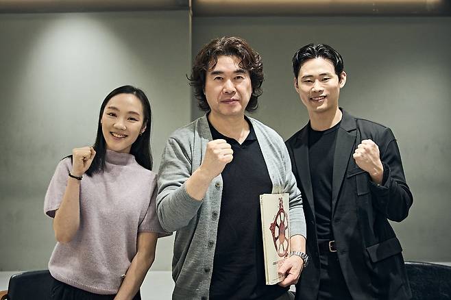 박소연 안무가(왼쪽부터), 이영만 서울시합창단 단장, 윤별 윤별발레컴퍼니 대표. 세종문화회관 제공
