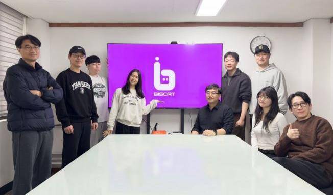 비스캣의 임직원들은 이전에 같은 로봇 기업에서 산업 현장 로봇을 다루던 부서에서 함께 일한 이들이 많다. 
비스캣 제공