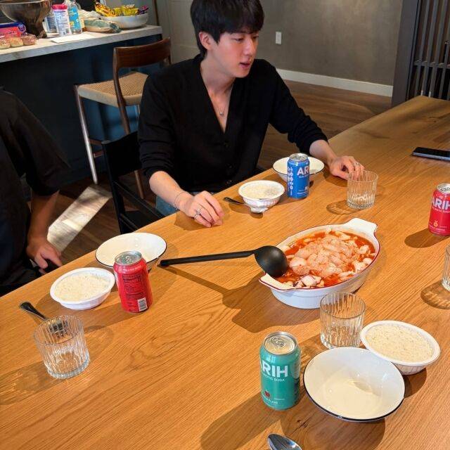 / 진 인스타그램