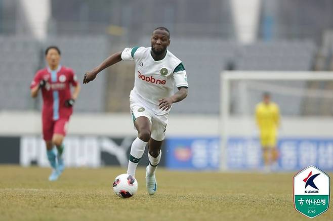 [서울=뉴시스] 프로축구 K리그2 김포FC의 루이스. (사진=한국프로축구연맹 제공)