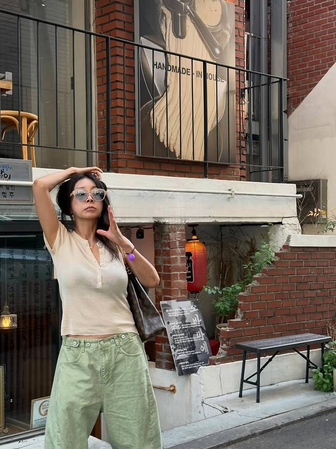 사진 = 황신혜 인스타그램
