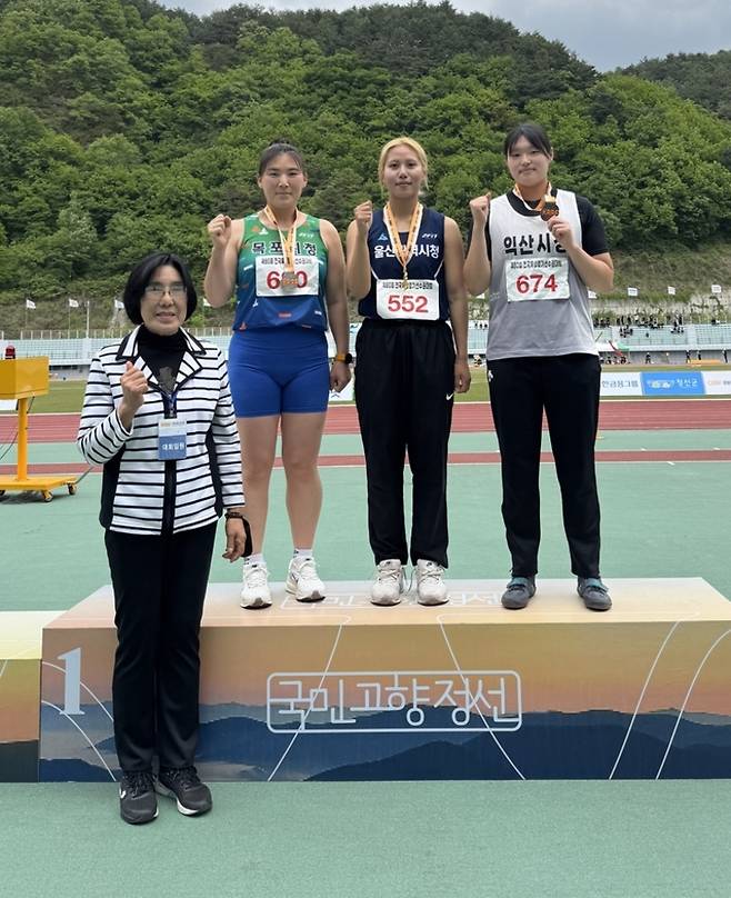 '제80회 전국육상경기선수권대회' 여자 일반부 해머던지기에 출전한 이유라는 60.63m를 기록하며 금메달을 목에 걸었다. 시체육회 제공