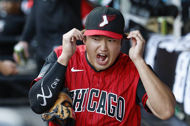 May 15, 2026; Chicago, Illinois, USA; Chicago White Sox first baseman Munetaka Murakami (5) reacts before a baseball game against the Chicago Cubs at Rate Field. Mandatory Credit: Kamil Krzaczynski-Imagn Images







<저작권자(c) 연합뉴스, 무단 전재-재배포, AI 학습 및 활용 금지>