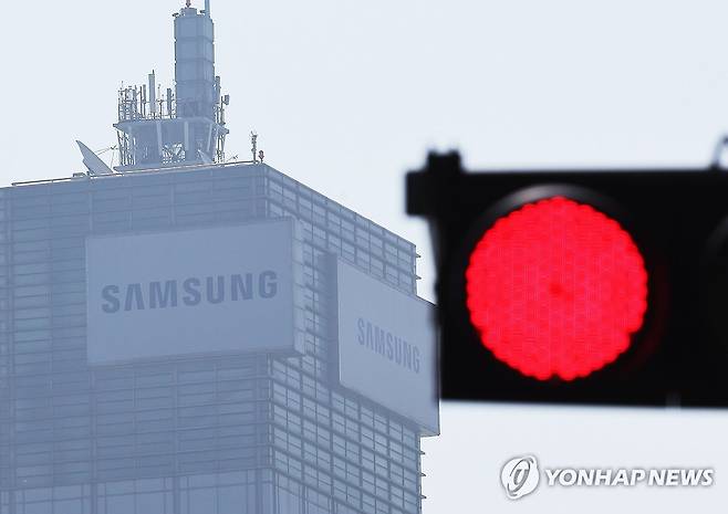 삼성전자 (수원=연합뉴스) 홍기원 기자 = 지난 13일 경기도 수원시 삼성전자 본사 모습. 2026.5.13 xanadu@yna.co.kr