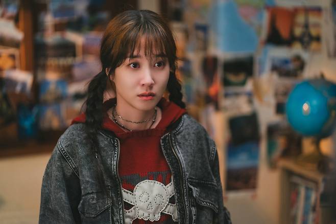 Park Eun-bin as Eun Chae-ni in ″The WONDERfools″ [NETFLIX]
