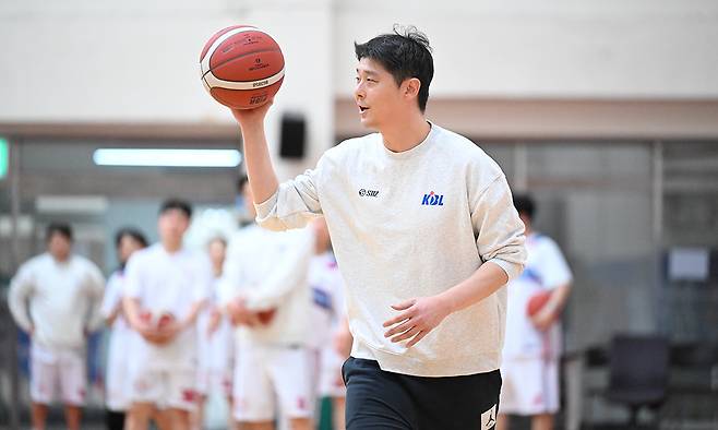 부산 KCC 김도수 신임 수석코치. KBL 제공