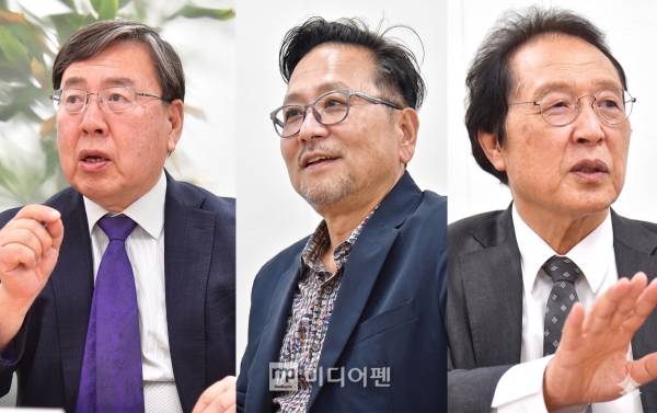 미디어펜은 19일 오전 10시 ‘기로에 선 삼성 반도체, 귀족노조에 발목 잡히나’를 주제로 긴급 좌담회(MP기업경제포럼)를 개최했다. 사진 왼쪽부터 오정근 서울과학종합대학원 석좌교수, 현진권 자유분권포럼 대표(전 한국재정학회 회장), 홍기용 인천대학교 명예교수 등 경제·재정·회계학 분야의 전문가들은 노조의 요구가 시장경제의 원칙과 글로벌 스탠다드, 그리고 현행 법리적 기준에 전혀 부합하지 않는다고 비판했다. /사진=미디어펜 김상문 기자