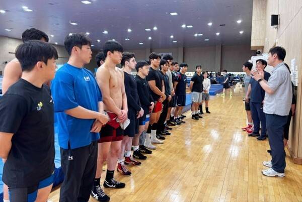 레슬링 선수들의 합동훈련. /사진=대한체육회