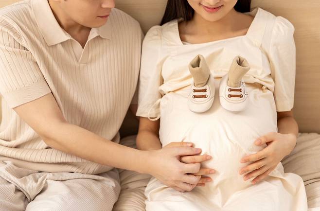29세가 첫 아이를 갖기 최적의 나이라는 연구 결과가 나왔다./사진=클립아트코리아