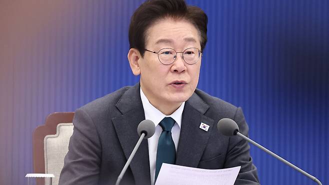 이재명 대통령 무신사 광고 비판