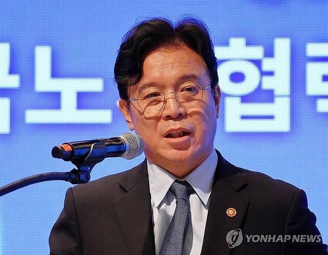 김영훈 고용노동부 장관. [연합뉴스]