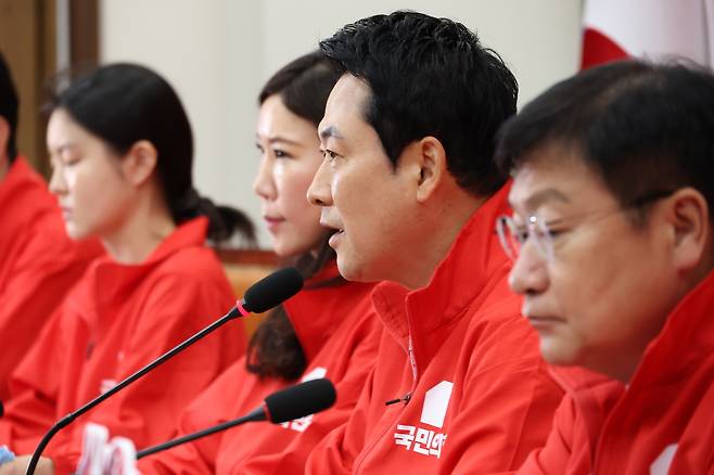 장동혁 국민의힘 대표 겸 상임선거대책위원장이 20일 국회에서 열린 중앙당 선대위 회의에서 발언하고 있다. [연합]