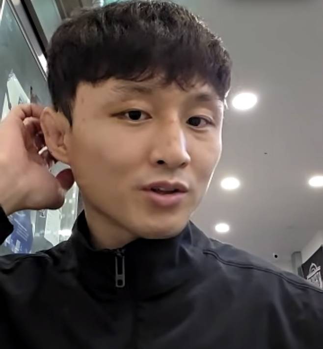 연합뉴스와 화상 인터뷰하는 UFC 최두호 [촬영 이대호]