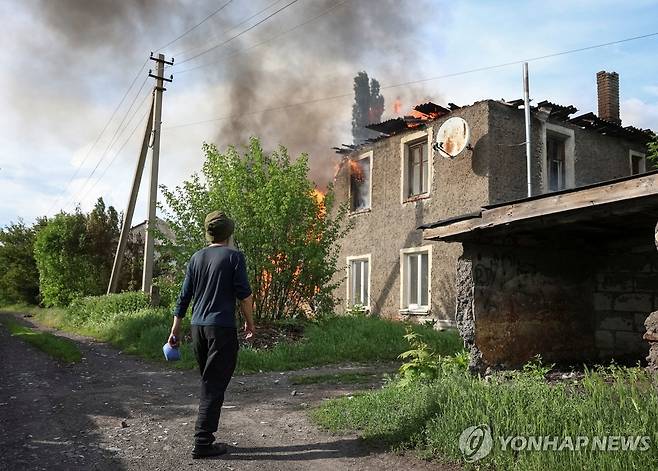 러시아 드론 공격을 받은 도네츠크 지역 주택 [로이터=연합뉴스. 재배포 및 DB 금지]