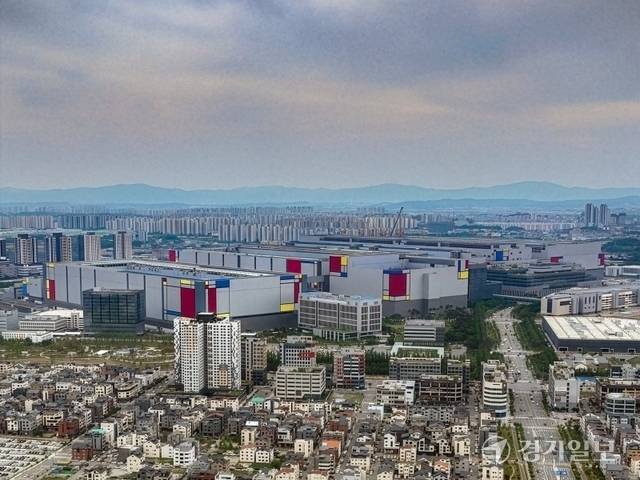 평택 삼성전자 전경. 김시범기자