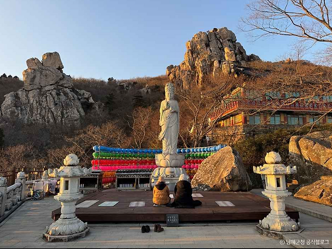경남 남해 보리암. 경남도 제공