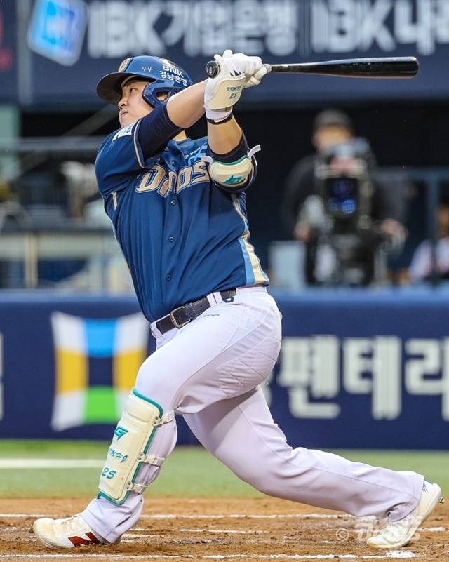 김형준은 24일 KT전에서 홈런포를 가동했다. 사진=NC 제공