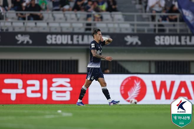 골 세리머니하는 에울레르. /사진=한국프로축구연맹 제공