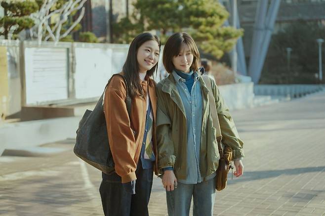 손절하고 싶은 친구 유형과 서서히 멀어지는 법, 넷플릭스 ‘은중과 상연’ 스틸컷