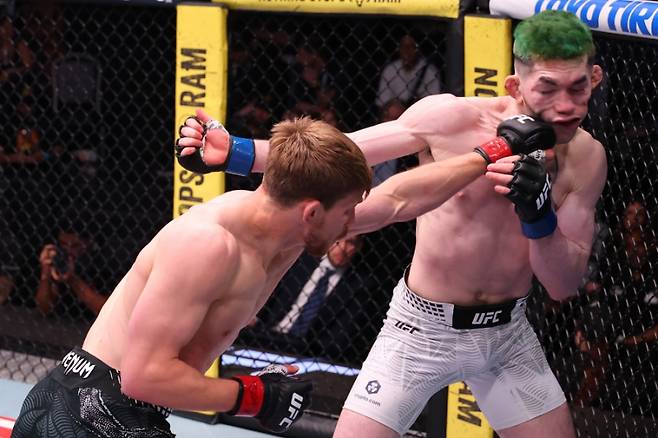 멜퀴자엘 코스타(오른쪽). 사진=UFC