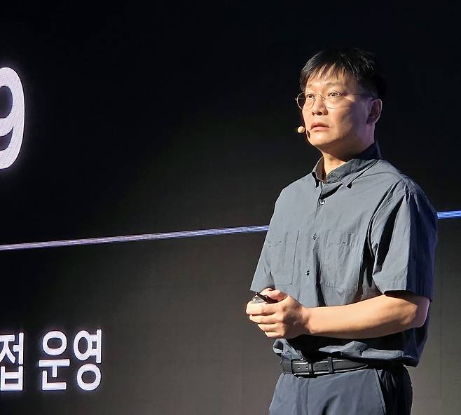 NHN클라우드 서비스 소개하는 김태형 CTO     (서울=연합뉴스) 김주환 기자 = 김태형 NHN클라우드 최고기술책임자(CTO)가 26일 서울 중구 더플라자호텔 서울에서 열린 기자 간담회 자리에서 인공지능(AI) 풀스택 브랜드 'NHN 팩토리X'의 AI 기반 서비스를 소개하고 있다. 2026.5.26 jujuk@yna.co.kr