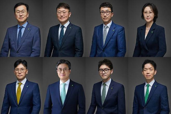 상단 왼쪽부터 길기완 총괄대표, 권지원 세일즈&마케팅 대표, 김동환 회계감사 부문 대표, 김지현 세무자문 부문 대표, 남상욱 경영자문 부문 대표, 배재민 컨설팅 부문 대표, 김석기 경영지원 부문 대표(COO) , 황승희 위험관리 부문 대표(CRO). 사진=한국 딜로이트 그룹 제공