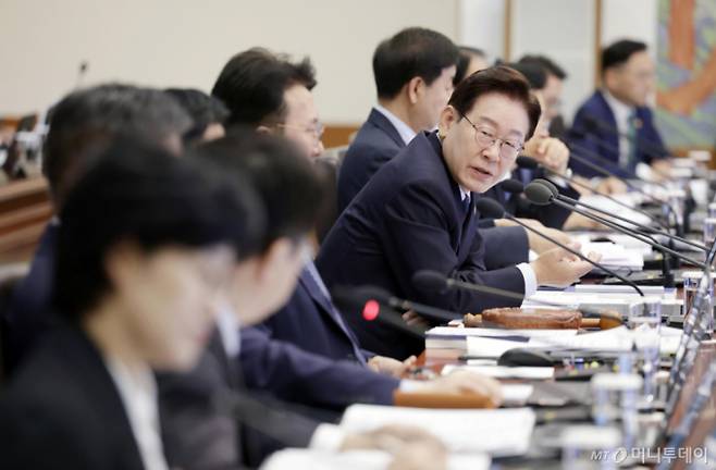 [서울=뉴시스] 최동준 기자 = 이재명 대통령이 26일 청와대에서 열린 국무회의에서 발언하고 있다. 2026.05.26. photocdj@newsis.com /사진=최동준