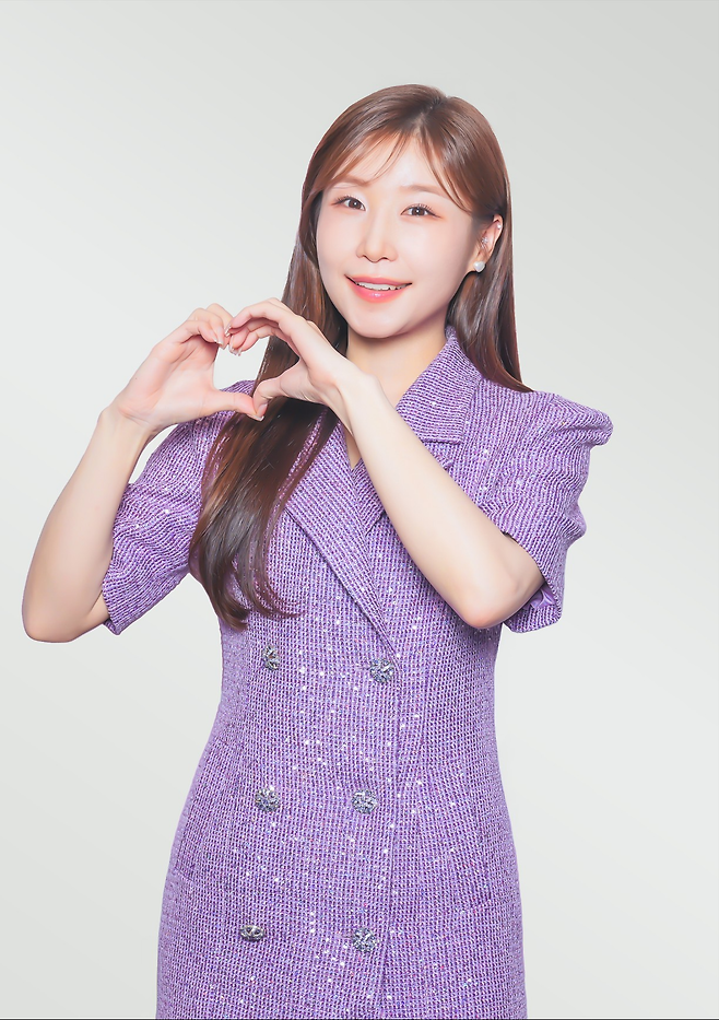 이소나. 유선수엔터테인먼트