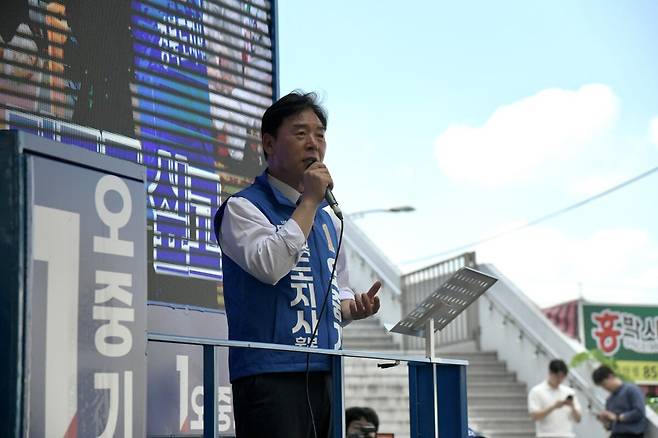 오중기 경북도지사 후보가 공식선거운동 마지막 주말 포항·경주·김천·경산·청도 등 경북 주요 도시를 연이어 방문해 집중 유세를 펼치고 있다./오중기 후보 제공