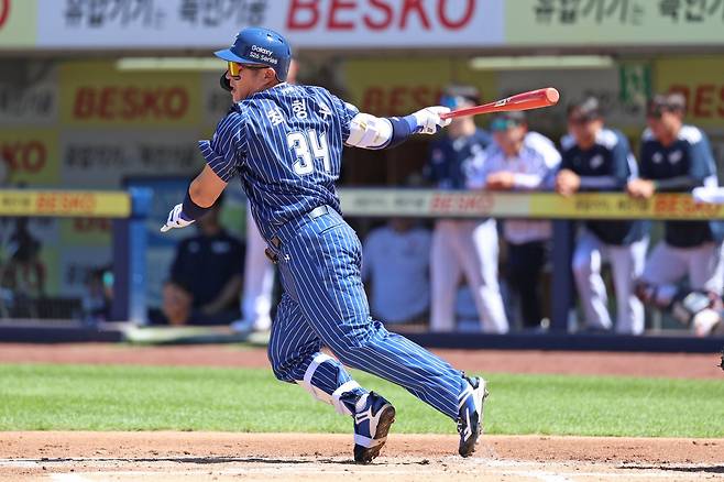 최형우가 31일 대구삼성라이온즈파크서 열린 2026 KBO리그 두산전 3회말 2사 2루 상황에서 1타점 적시 2루타를 때리고 있다. 사진제공｜삼성 라이온즈