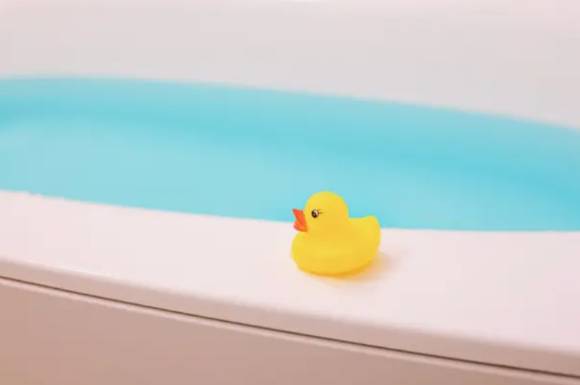 반신욕을 하는 것도 노인 냄새를 없애는 데 도움이 된다. 사진은 본 기사 내용과 무관. [사진=픽사베이]