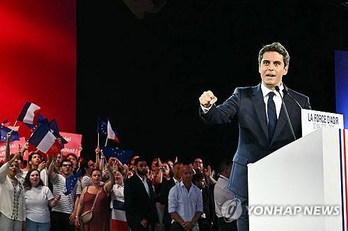 가브리엘 아탈 집권 르네상스당 대표 [AFP=연합뉴스 자료사진. 재판매 및 DB 금지]